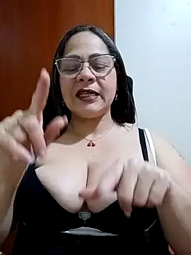 Angie milf50 online show from 10/29/25, 02:21