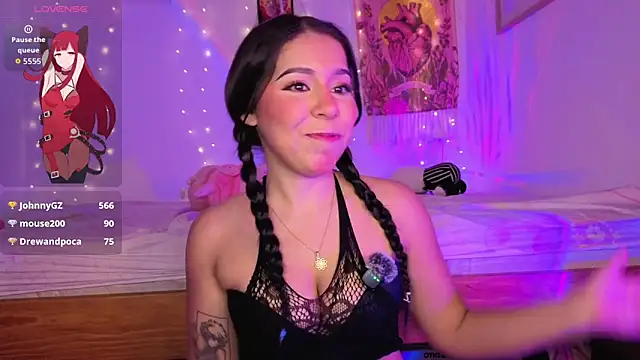 Miia330 online show from 11/03/25, 04:50