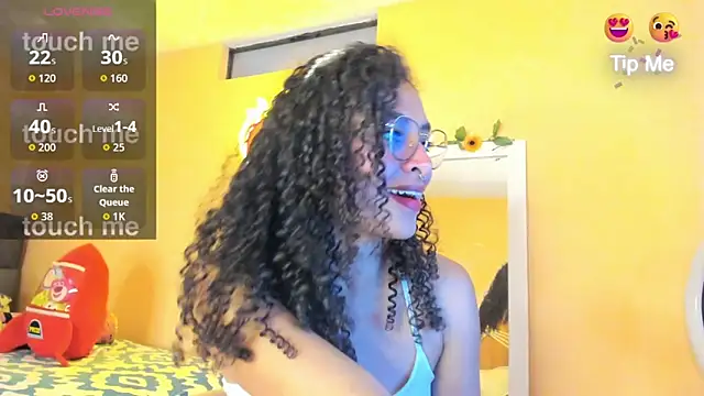 Snapshot of Keniia_rizz chatting on 05/13/26, 07:21 Keniia rizz online show from 05/13/26, 07:21
