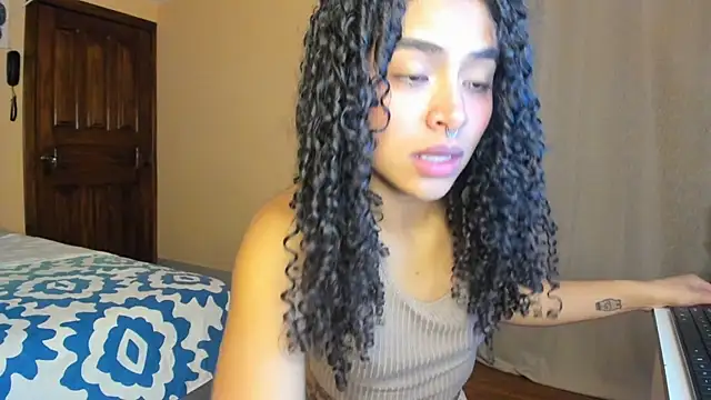 Keniia rizz online show from 07/25/26, 11:33
