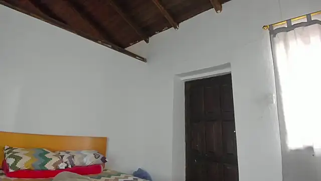 Keniia rizz online show from 03/10/26, 07:29