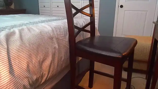 Hooshung mvers8 online show from 02/09/26, 03:21