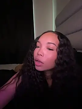 Snapshot of nikkiloveee chatting on 02/03/26, 07:52 nikkiloveee online show from 02/03/26, 07:52