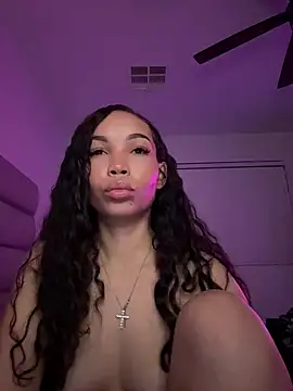 nikkiloveee online show from 03/05/26, 06:10