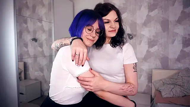 KellePourier online show from 11/20/25, 07:03