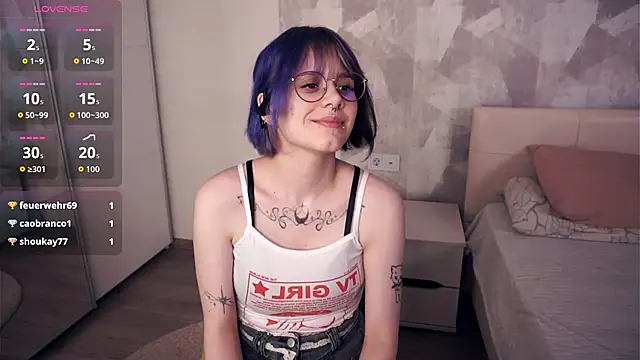 KellePourier online show from 11/26/25, 06:52