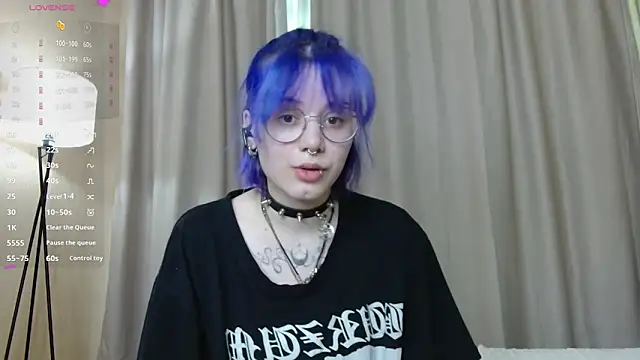 KellePourier online show from 04/17/26, 06:05