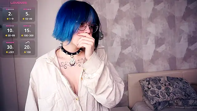 KellePourier online show from 11/12/25, 06:23