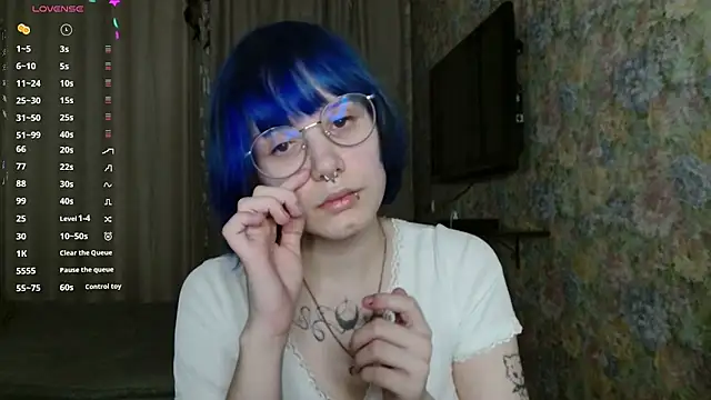 Snapshot of KellePourier chatting on 02/20/26, 06:21 KellePourier online show from 02/20/26, 06:21