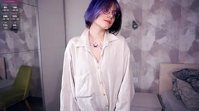 KellePourier online show from 11/06/25, 05:39