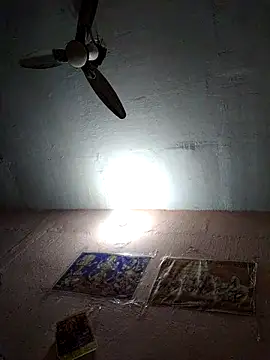 CUTE-GIRL-1 online show from 11/17/25, 10:30