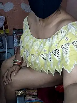 CUTE-GIRL-1 online show from 10/29/25, 05:34