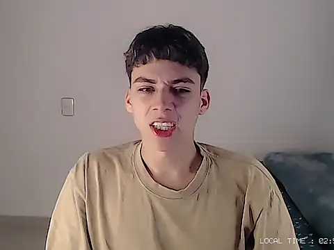 Sett 01 online show from 10/26/25, 07:58