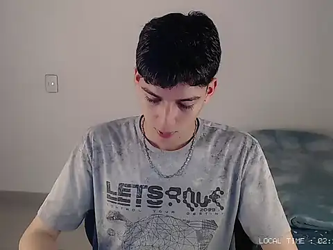 Sett 01 online show from 11/04/25, 07:12