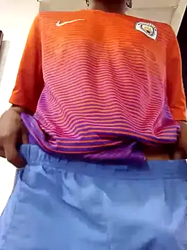 SkinniYamo online show from 04/13/26, 01:26