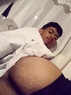 SkinniYamo online show from 03/12/26, 07:12