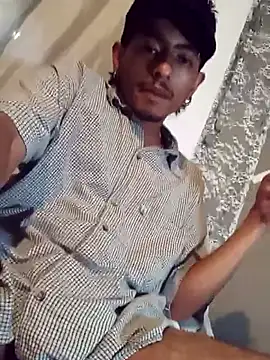 SkinniYamo online show from 03/20/26, 06:58