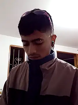 SkinniYamo online show from 02/27/26, 12:55