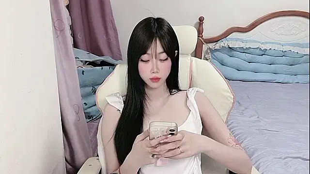 Vivian-88 online show from 05/13/26, 05:36