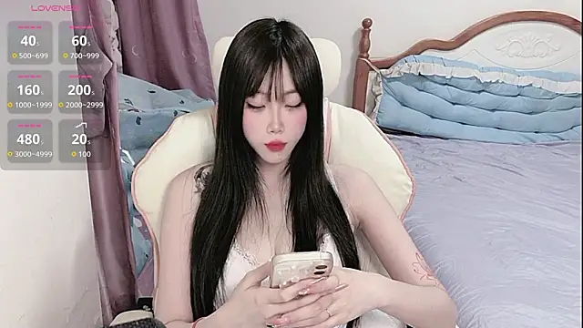 Vivian-88 online show from 05/21/26, 09:45