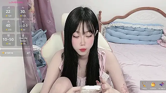 Vivian-88 online show from 04/17/26, 01:52