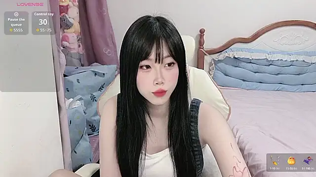 Vivian-88 online show from 04/23/26, 03:35