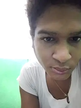 Snapshot of Chicaleja chatting on 10/26/25, 04:40 Chicaleja online show from 10/26/25, 04:40
