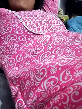 Hot-Rubyy online show from 04/16/26, 05:47