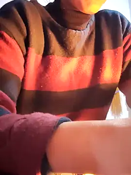 Hot-Rubyy online show from 12/18/25, 03:38