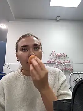 MilaRaven online show from 12/01/25, 09:32