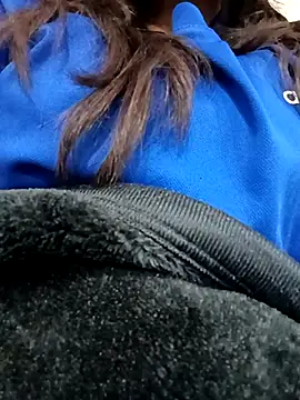 Snapshot of Manisha_Ranii04 chatting on 10/26/25, 02:17 Manisha Ranii04 online show from 10/26/25, 02:17