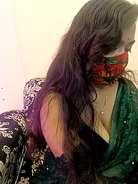 menaxi-baby7 online show from 11/25/25, 08:25