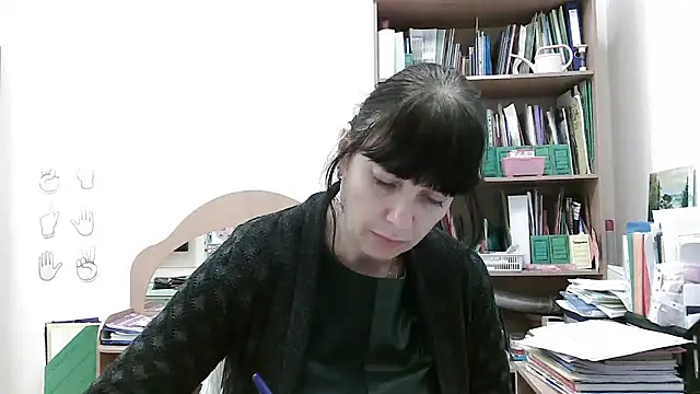 Snapshot of Viknika chatting on 11/07/25, 07:02 Viknika online show from 11/07/25, 07:02