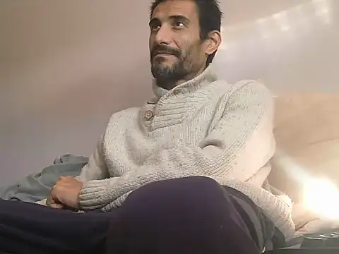 Snapshot of Ash59055 chatting on 11/12/25, 09:46 Ash59055 online show from 11/12/25, 09:46