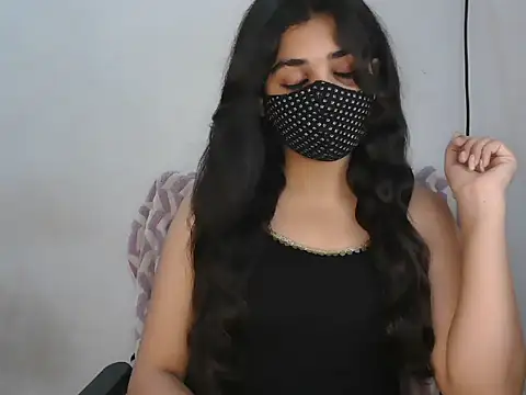 Cutie Sonam online show from 04/13/26, 03:32