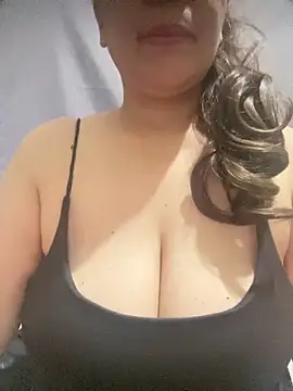 sweetyjhones online show from 04/02/26, 12:56