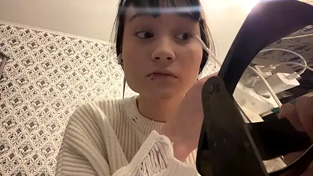 SofiaDreams09 online show from 11/01/25, 03:17