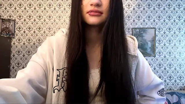 SofiaDreams09 online show from 11/23/25, 06:45