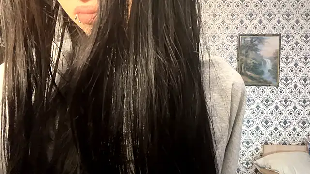 SofiaDreams09 online show from 12/04/25, 05:12