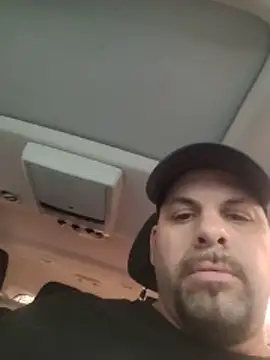 Tincho1051 online show from 11/29/25, 05:24