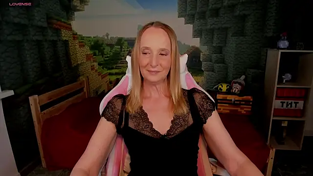 ScarlettPalmer online show from 05/02/26, 09:36