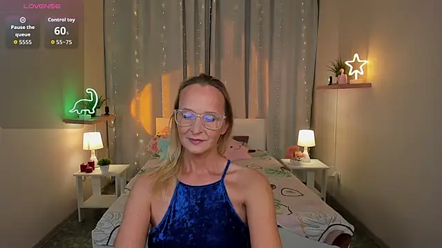 Snapshot of ScarlettPalmer chatting on 10/30/25, 10:24 ScarlettPalmer online show from 10/30/25, 10:24