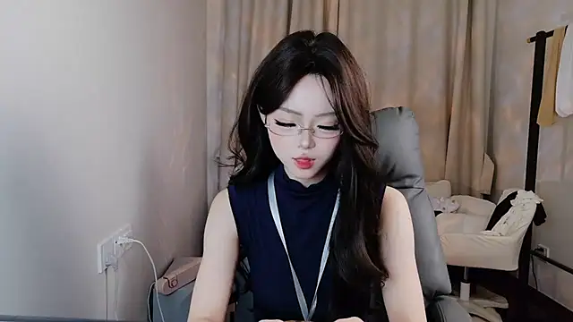 onnijiang123 online show from 11/04/25, 11:25