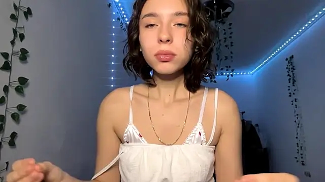 LilithFlamey online show from 11/20/25, 04:07