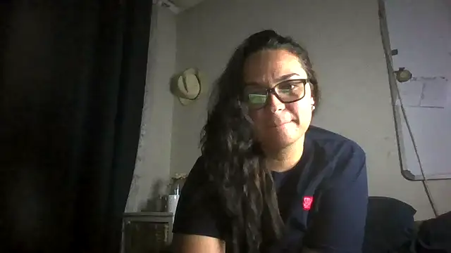 Snapshot of lilMissMarli chatting on 03/17/26, 08:01 lilMissMarli online show from 03/17/26, 08:01