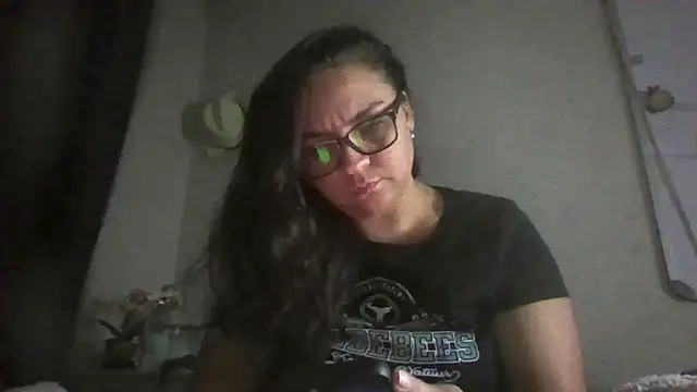 Snapshot of lilMissMarli chatting on 04/14/26, 12:26 lilMissMarli online show from 04/14/26, 12:26