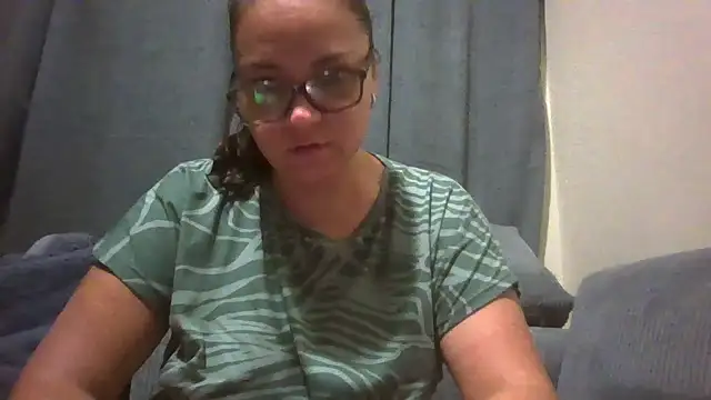 Snapshot of lilMissMarli chatting on 04/01/26, 04:25 lilMissMarli online show from 04/01/26, 04:25