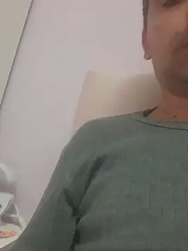 Danielwin online show from 10/29/25, 05:34