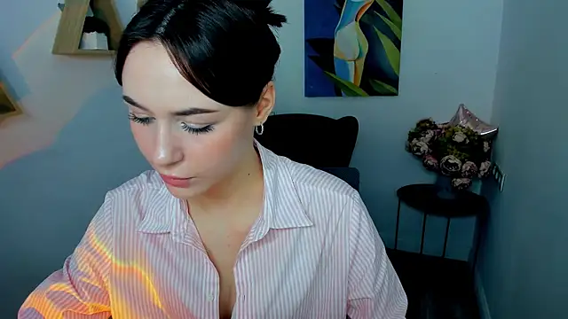 MakeYoueHappy online show from 03/31/26, 07:38