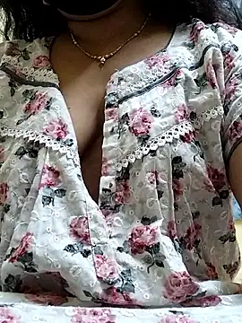 girl999 online show from 01/10/26, 07:20